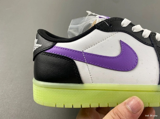 1 Retro Jordan OG  Low Durable HF0410-001 4 Black Raspberry 0811